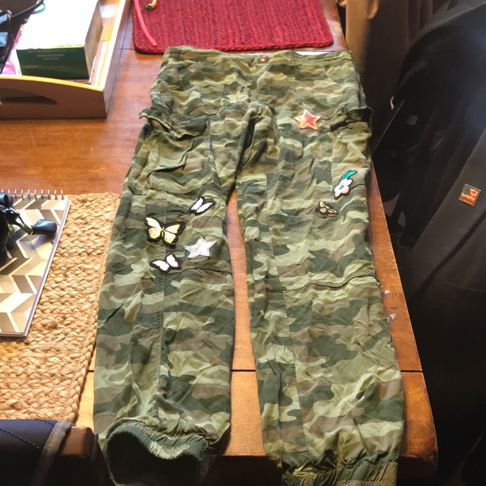 Justice size 14 joggers... Great condition